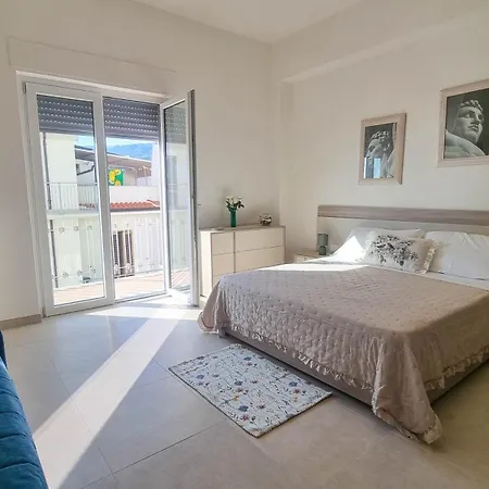 Casamarecetraro Cetraro