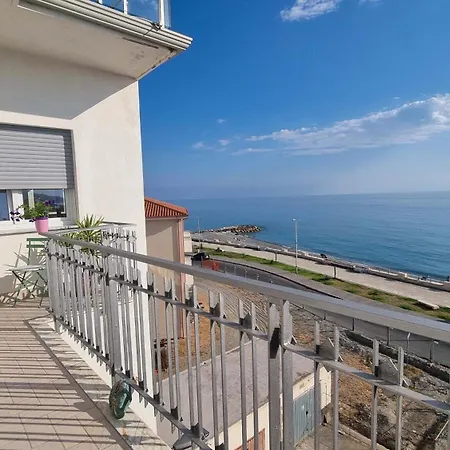 Casamarecetraro Apartment Cetraro