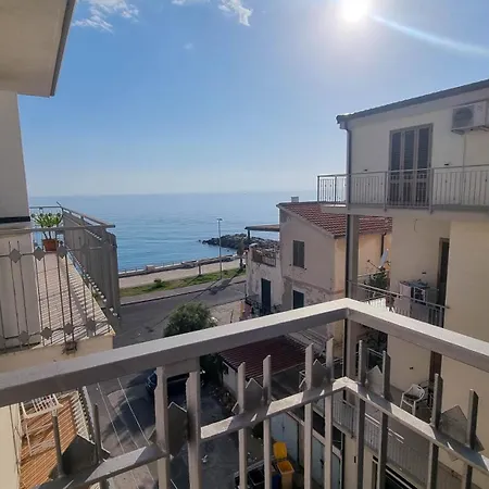 Casamarecetraro